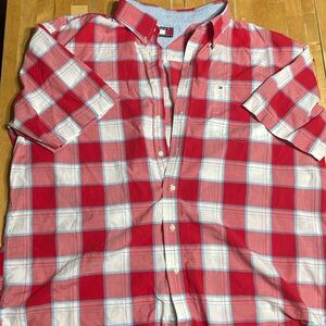 Men’s Tommy Hilfiger short sleeve button down shirt